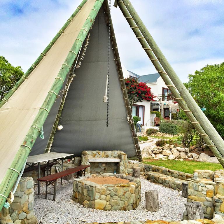 Farr Out Guest House Paternoster Exterior photo