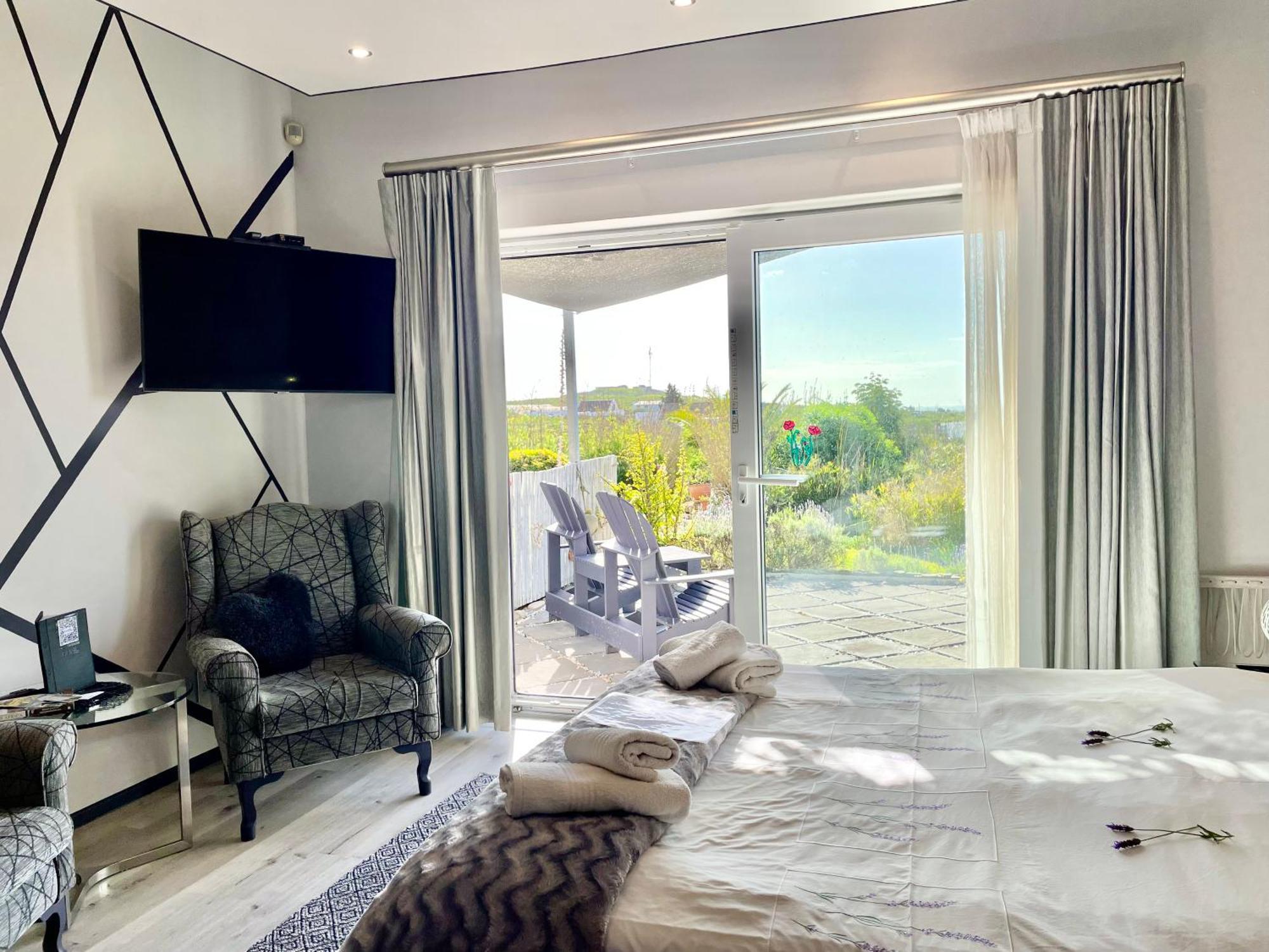 Farr Out Guest House Paternoster Exterior photo